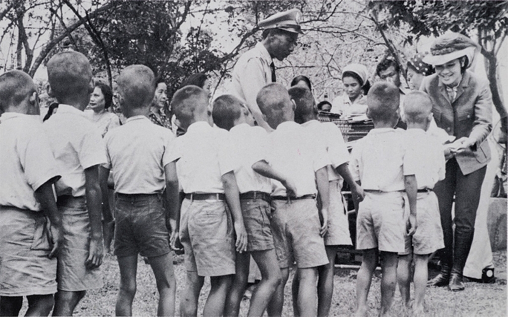 สมเด็จพระนางเจ้าสิริกิติ์-6-1024×639